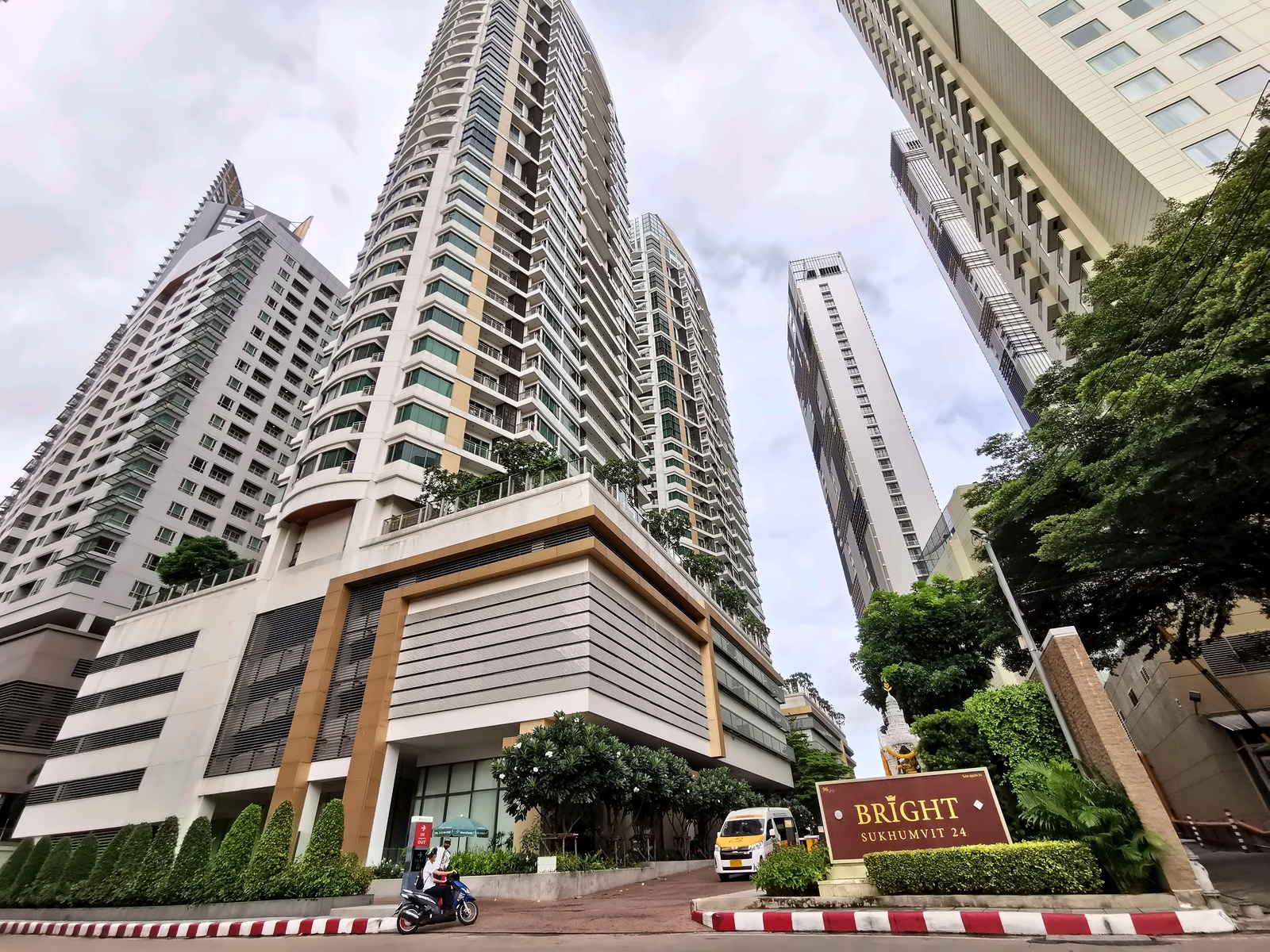 Exterior or project image for Bright Sukhumvit 24 in Bangkok