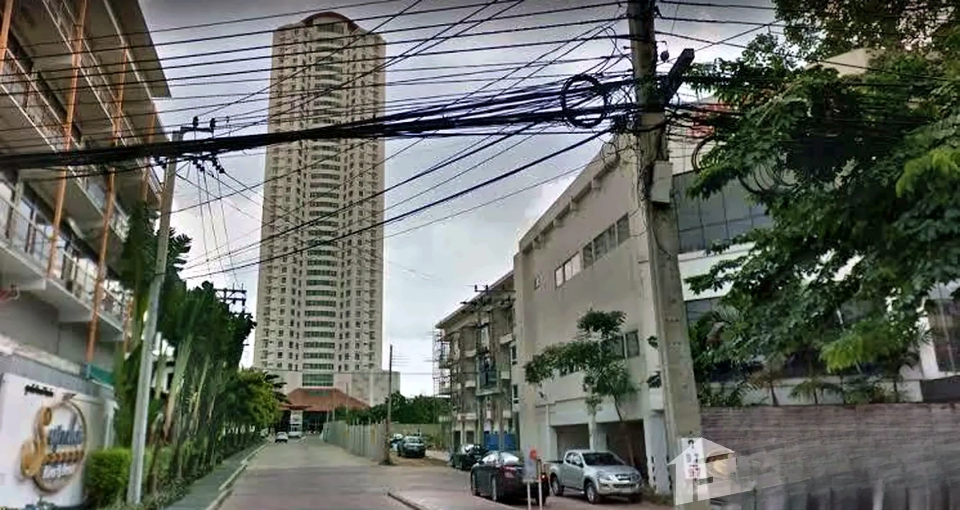 Exterior or project image for Supalai River Resort in Bangkok