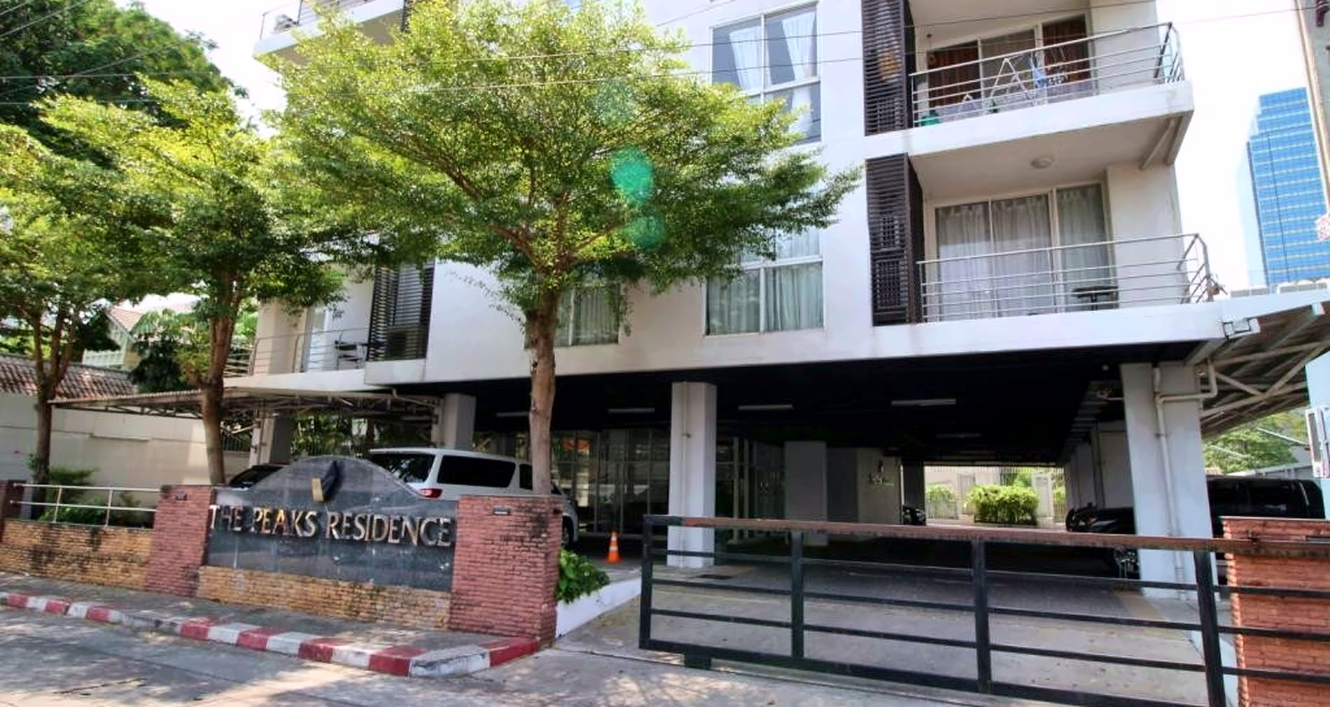 Exterior or project image for The Peak Sukhumvit 15 in Bangkok